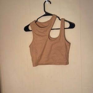 Crop top cut out